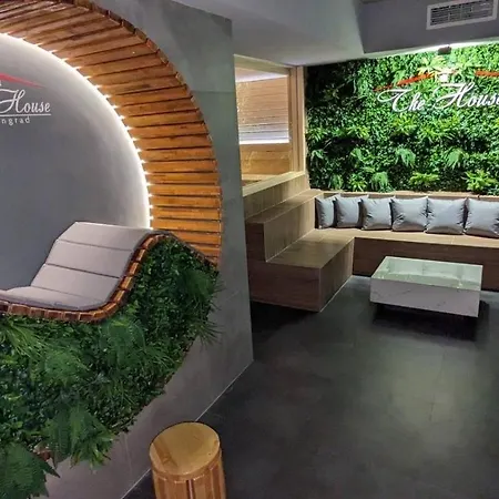 Апартамент Thehouse - Kamenitza