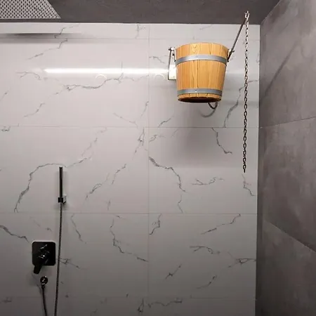 Thehouse - Kamenitza アパート ヴェリングラード