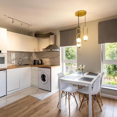 Thehouse - Kamenitza ヴェリングラード